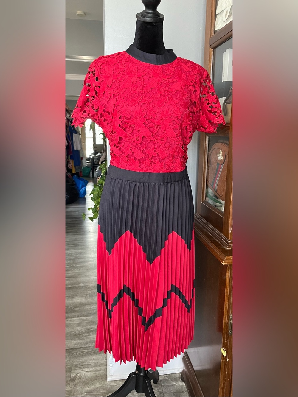 Red Lace Top & Colorblock Pleated Midi Dress - Elegant Day-to-Evening Wear